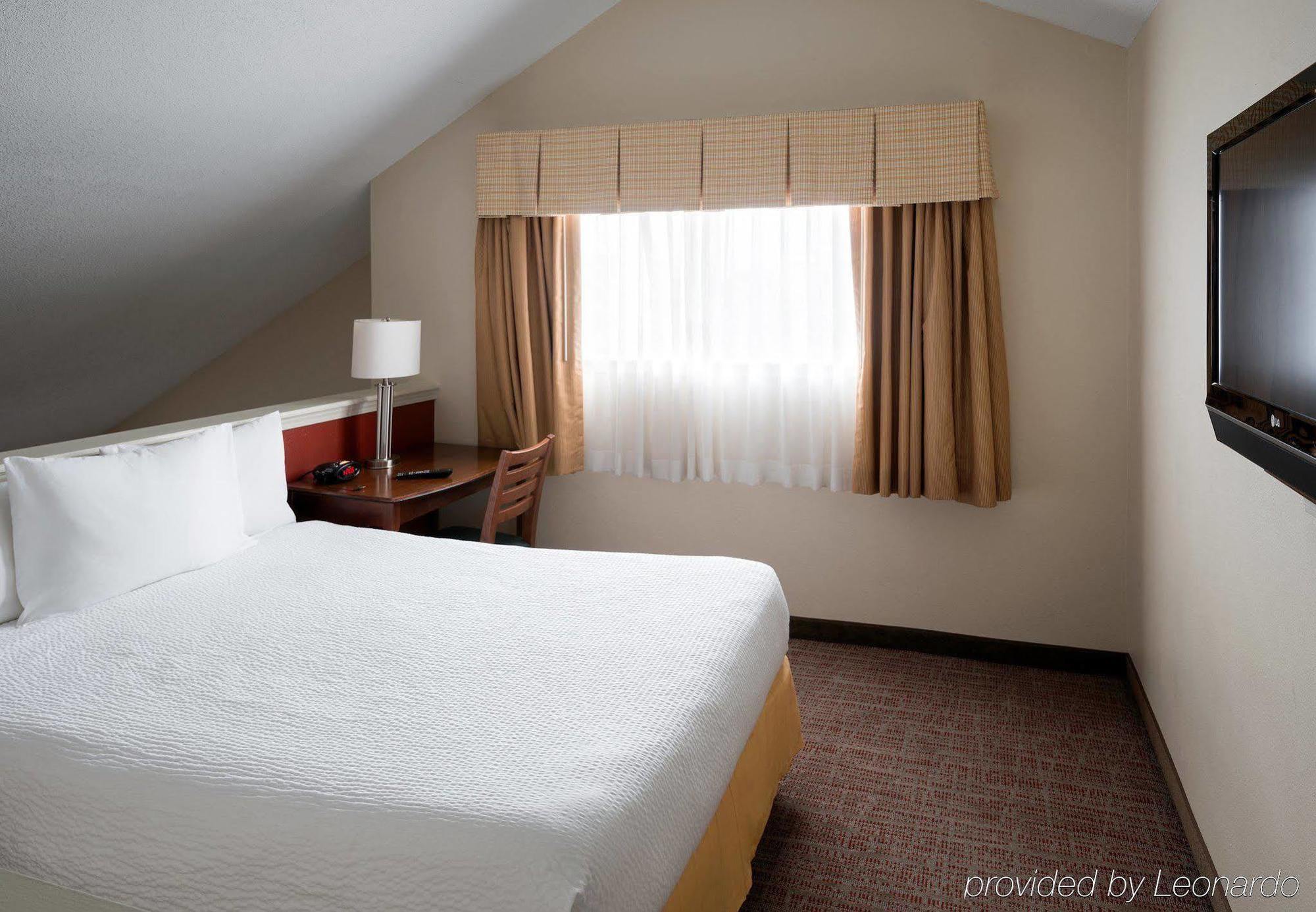 Residence Inn Kansas City Downtown/Union Hill Dış mekan fotoğraf